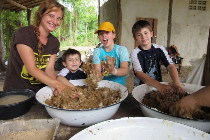 2 day 1 night Elephant World Kanchanaburi from Bangkok - Overnight in a Thai cottage: why sleeping here changes the program