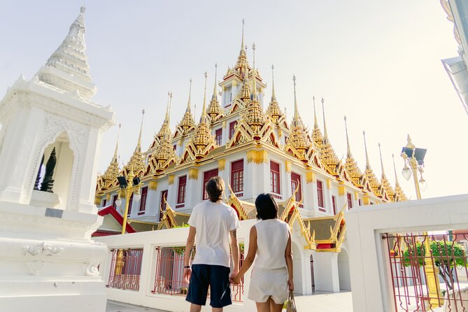 2 Hours TukTuk Adventure Bangkok Highlights - Yaowarat Chinatown Streets: Gold Shops, Temples, and Street Food Energy