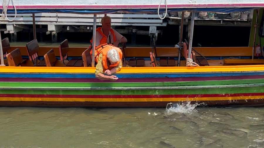 3 Hrs Private boat Tour Bangkok Floating Market by Flat Boat - Flexible drop-off: linking your canal day to BTS or MRT