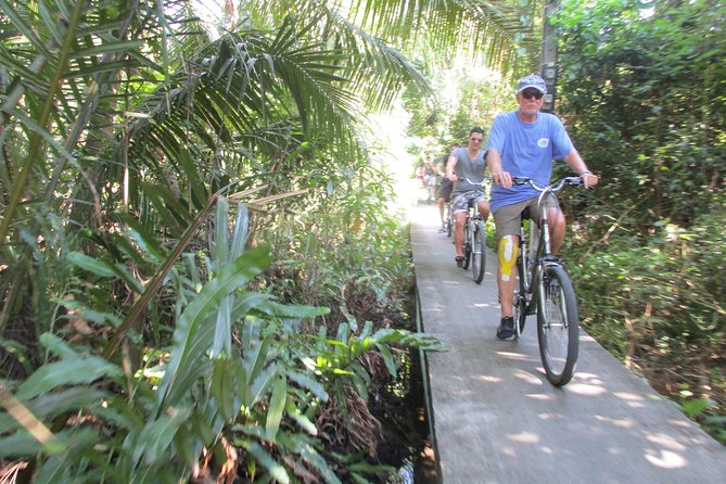 5-Hour Bike Tour of Hidden Bangkok - Little Chinatown and big-city contrast: seeing different Bangkok moods