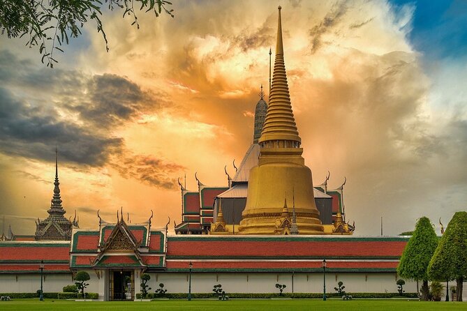 8 Hours Tuk Tuk Private Tour within Bangkok Area: Customed Trips - How the 8-hour plan really feels: 1 hour per stop, fast moves, clear flow
