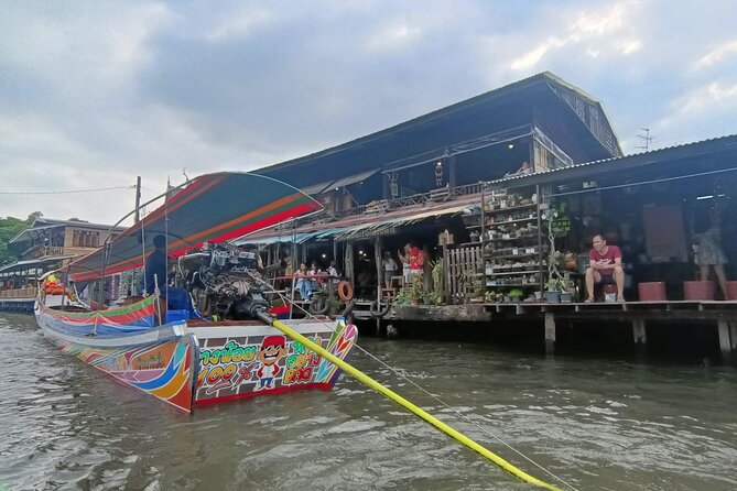 Amazing Bangkok City and Temple Tour with Local Guide - Wat Arun and Wat Pho: river photos, then reclining Buddha time