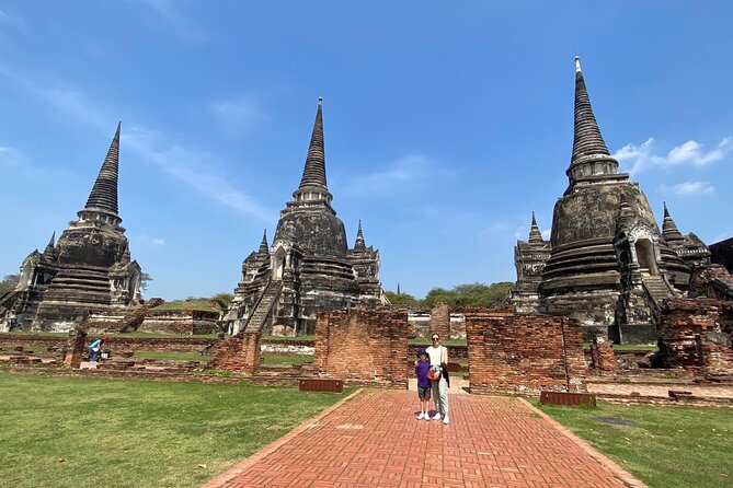Ancient City Ayutthaya Private Guided Day Tour - Wat Mahathat: the tree-root Buddha head everyone came for