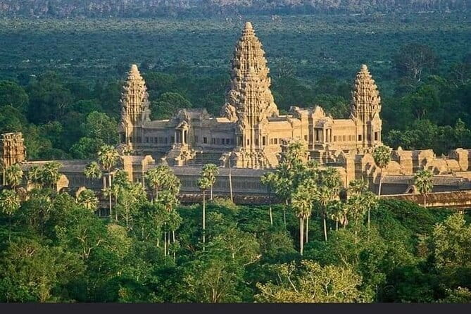 Angkor Wat 2-Day Tour from Bangkok - Poipet Border Crossing: Where Timing (and Visas) Matter Most