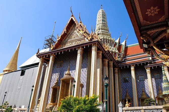 Angkor Wat 2-Day Tour from Bangkok - Siem Reap at Night: Your Unstructured Time