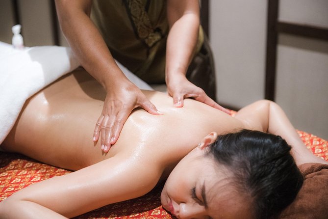 Aroma Oil Massage (2hours) - Key highlights you should know