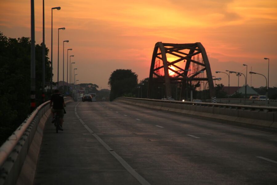 Ayutthaya: 3-Hour Sunset Ride Bike Excursion - Key moments you’ll actually feel