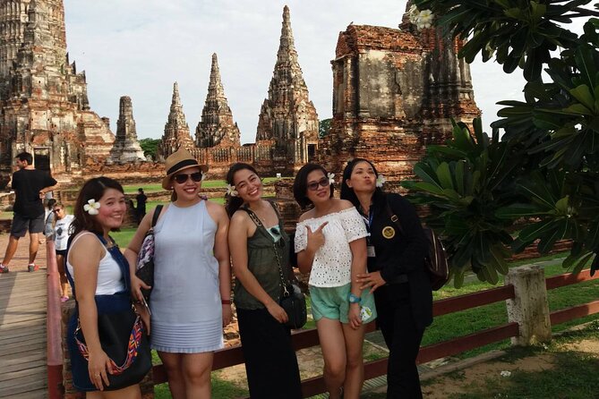 Ayutthaya Ancient Capital, Temples & Summer Palace Private Tour - Wihan Phra Mongkhon Bophit: the big bronze Buddha and the story it carries