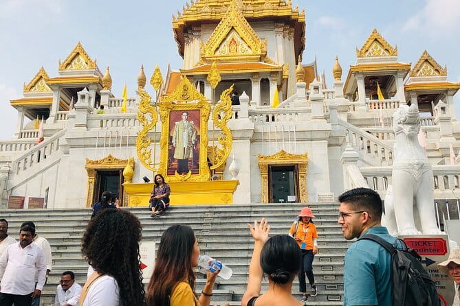 Ayutthaya and Ang Thong Private Charter Thailand Sacred Past Tour - Stop 1: Wat Muang and Its Monumental Buddha Statue