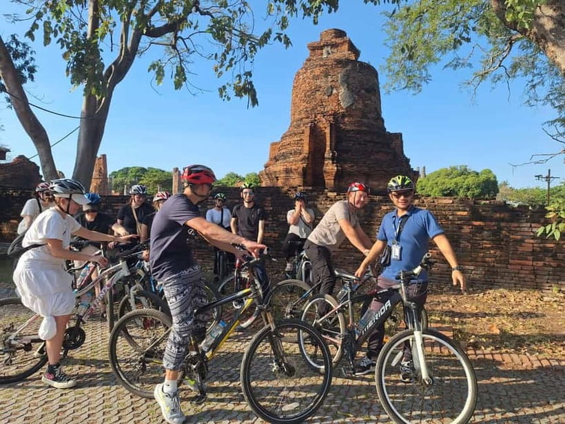 Ayutthaya: Colorful Slow Life Bicycle Tour with local guide. - Wat Lokayasutha: the reclining Buddha opener that sets the tone