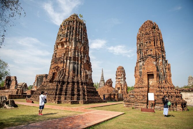 Ayutthaya Customizable Private Tour from Bangkok - Price and entrance fees: what $80 covers (and what it doesn’t)