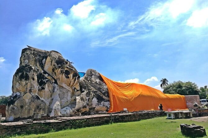 Ayutthaya Eco Friendly Bike Tour Famous Landmarks & Cultural Gems - Wat Phra Ram Near the Former Grand Palace: Khmer Prang on a Quiet Track