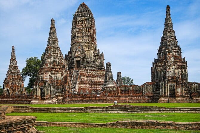 Ayutthaya Elephant Village ATV and Floating Market by Tuk Tuk - Wat Yai Chai Mongkhon: A tall chedi and panoramic views