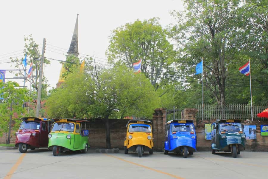 Ayutthaya Evening Tuk Tuk Temples Tour From Bangkok - Key things to love about Ayutthaya by tuk tuk at night