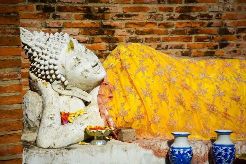 Ayutthaya Historical Park - Full-Day Private Temple Tour - Wat Phra Si Sanphet: royal temple grounds and three-stupa power