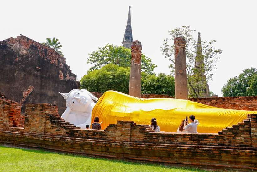 Ayutthaya One Day: Famous Temples & Bang Pa-In Palace Tour - Costs, Tickets, and Value at $38