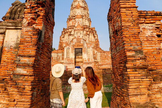 Ayutthaya Summer Palace and Temples Day Tour from Bangkok - Key Points to Know Before You Go