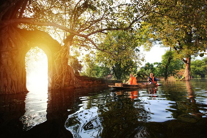 Ayutthaya Sunset Boat & UNESCO Temples: Multi-language private tour from Bangkok - Why Ayutthaya on a sunset boat actually makes sense