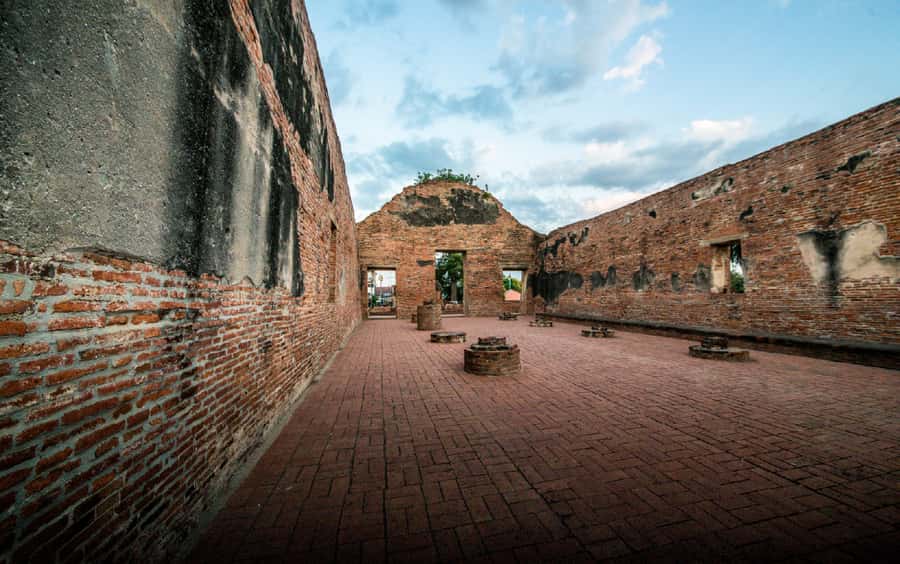 Ayutthaya: UNESCO Heritage Temples and Cafe Day Tour - Key Highlights You’ll Actually Care About