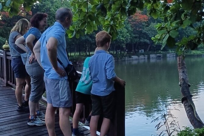 Bamboo Bicycle Tour in twilight: watch dancing Fireflies in Bangkok - Wat Khlong Toei Nok to Pae Jaeb: a Slow Start That Sets the Mood