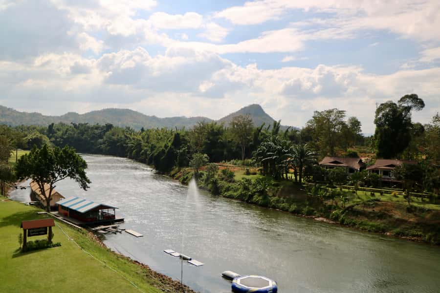 Bangkok: 2-Day River Kwai & Erawan National Park Tour - Damnoen Saduak floating market: long-tail boat, khlong life, and optional paddle time