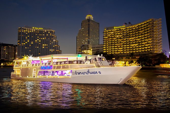 Bangkok: 2-Hour Dinner Cruise on the Chao Phraya Princess - Live band music: fun energy, not quiet dining
