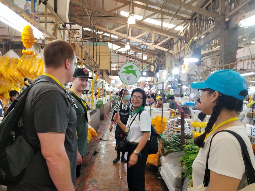 Bangkok:4Hour Flower Market and Little India Tour Mini Group - First, you start at Sathorn Pier and glide by boat