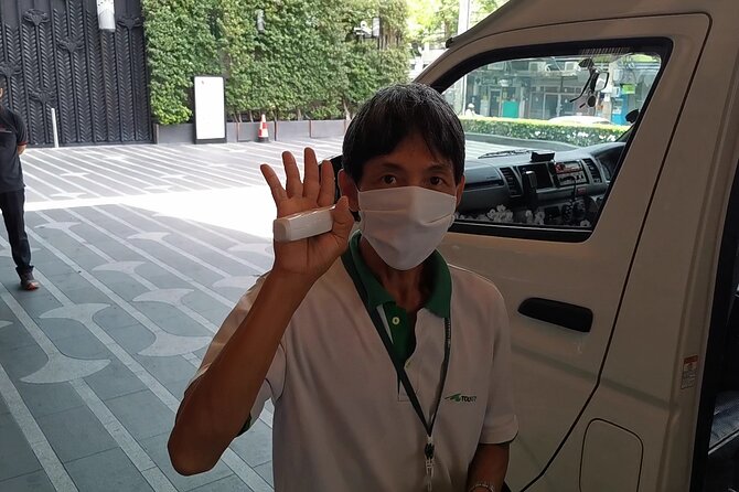 Bangkok Airport: Private Arrival Transfer from Airport to Hotel - Timing: how the included 1.5-hour wait helps you land easy