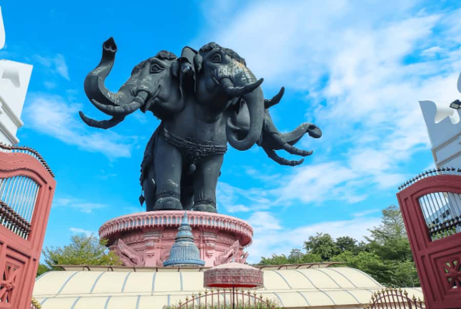 Bangkok: Ancient City Muang Boran and Erawan Museum Tour - The Afternoon Lunch Break: A Scheduled Reset in a Long Day