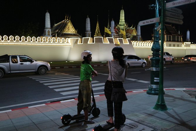 Bangkok at Night by Electric Scooter - Street-Food Dinner: Eat Like You Mean It
