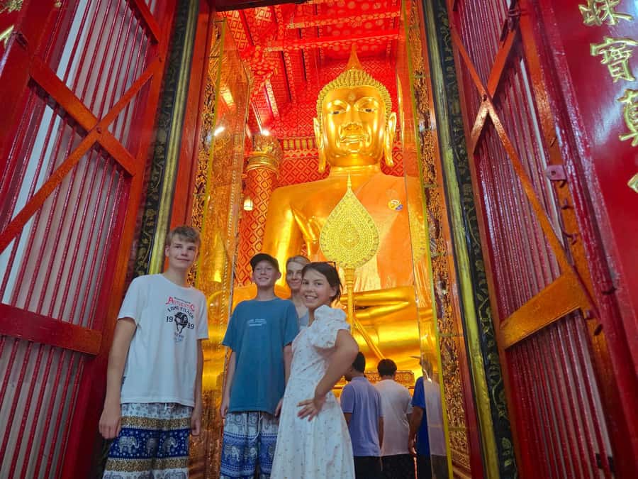 Bangkok: Ayutthaya Day Trip by Private Car with Boat Tour - Hotel-to-river transport: the private car flow that saves time