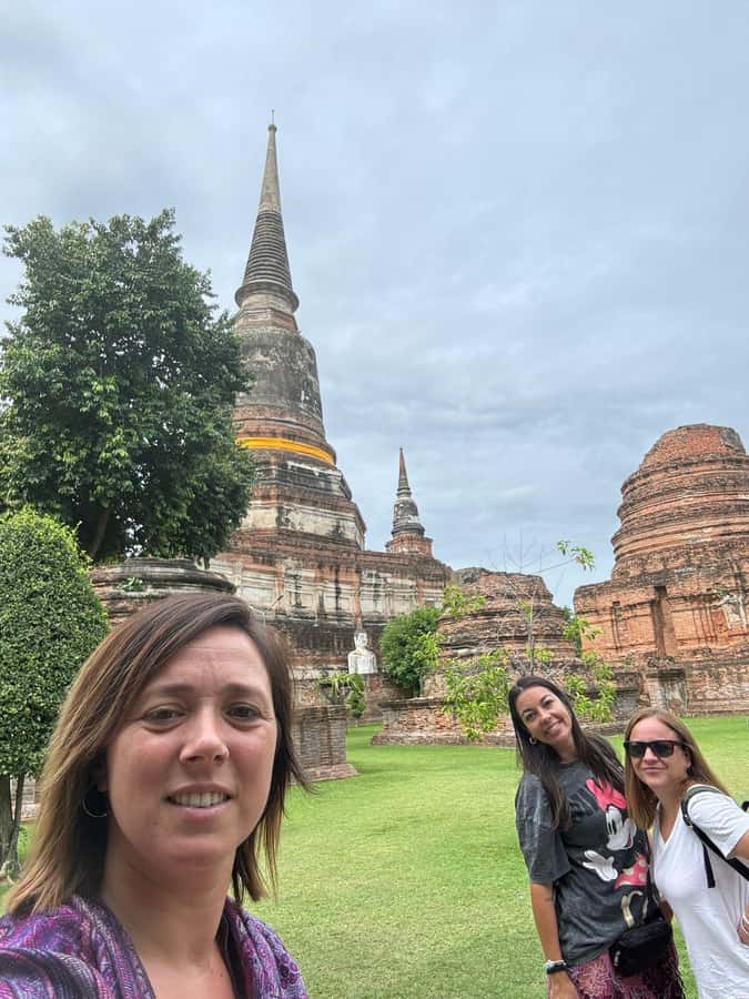 Bangkok: Ayutthaya & Local Market Tour In Spanish or English - The Local Market Stop: Food Options and Thai Everyday Life