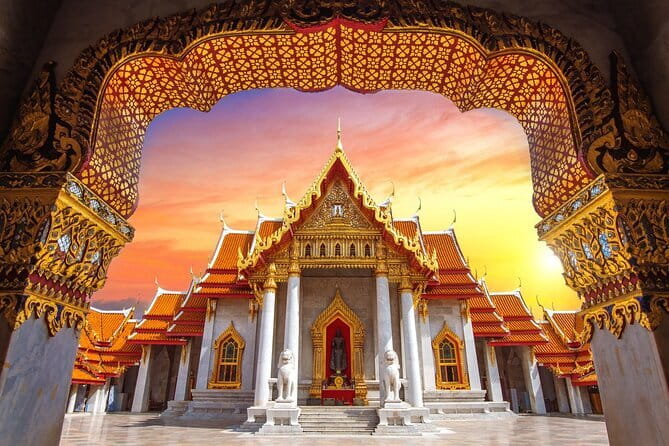 Bangkok Ayutthaya Temples and Boat Tour with Lunch - Wat Yai Chaya Mongkol: make space for the 62-meter stupa