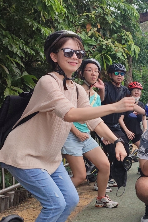 Bangkok: Bang Kachao E-Scooter Jungle Tour - Meeting at Wat Khlong Toei Nok Pier and the 5-minute ferry jump