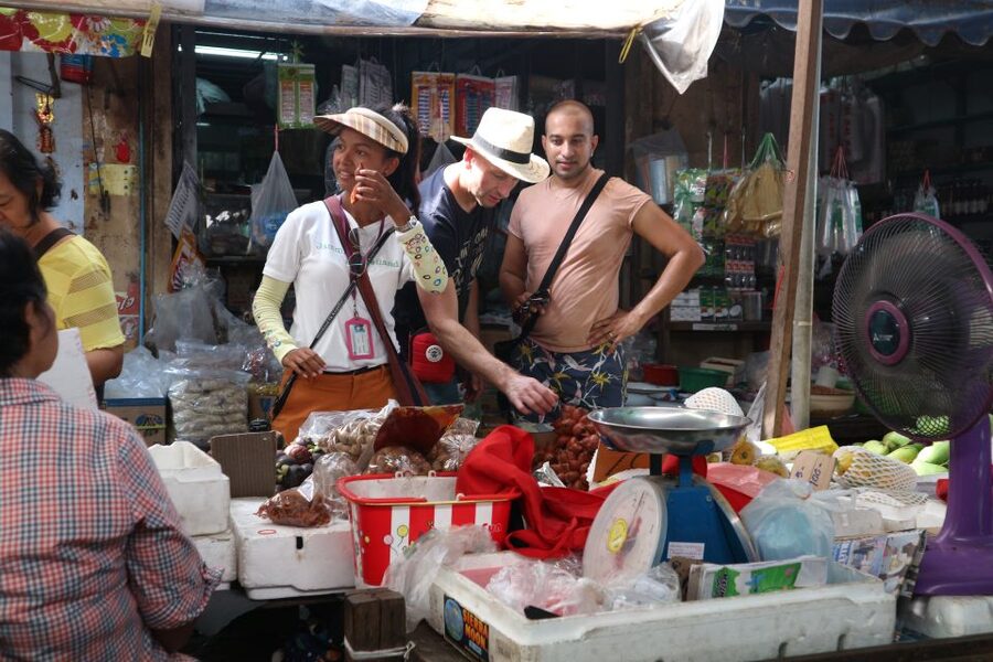 Bangkok: Bike and Canal Boat Tour with Lunch - Key things that make this tour worth your time