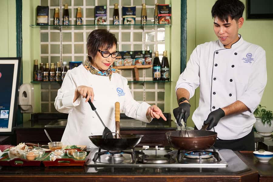 Bangkok: Blue Elephant Thai Cooking Class - Blue Elephant on Sathorn Road: the venue part you’ll remember
