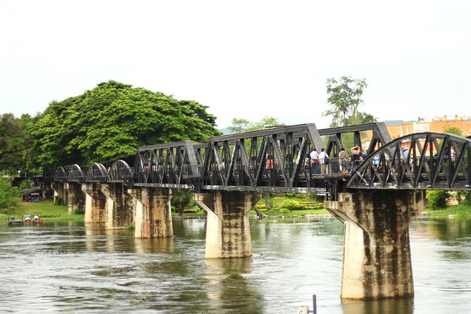 Bangkok: Bridge on the River Kwai and Thailand-Burma Railway Tour - JEATH War Museum and Kanchanaburi War Cemetery: remembrance with context