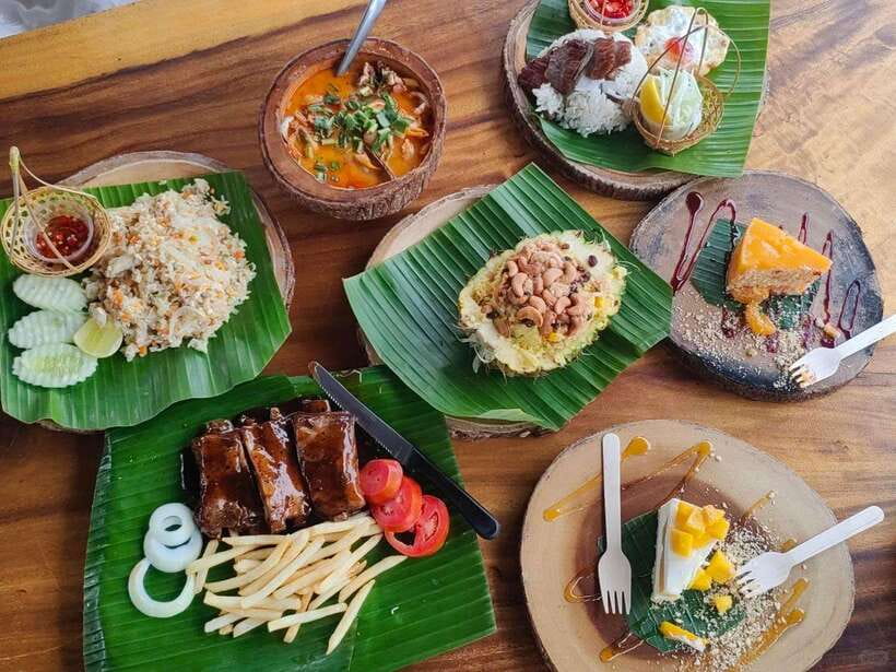 Bangkok: Bubble in the Forest Cafe Photography Journey - Food at Bubble in the Forest: what’s included and what you pay for