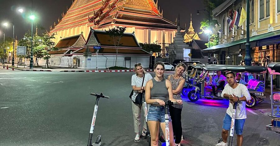 Bangkok By Night by Electric Scooter &/or Bike - Getting started: Bangkok FunRide, scooters, and a smooth first lesson