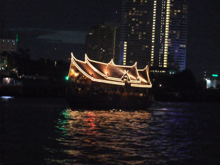 Bangkok by Night Cycling Tour with Street-food Meal - Thonburi residential cycling: where the smiles feel normal