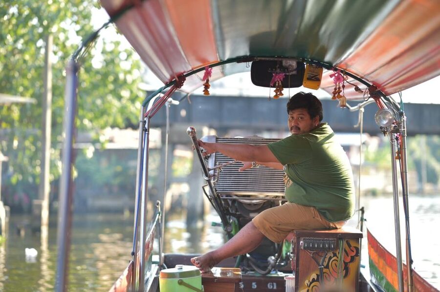 Bangkok: Canal Boat Tour, Big Buddha & Artist's House - Longtail Boat Canal Views You Don’t See From the Street
