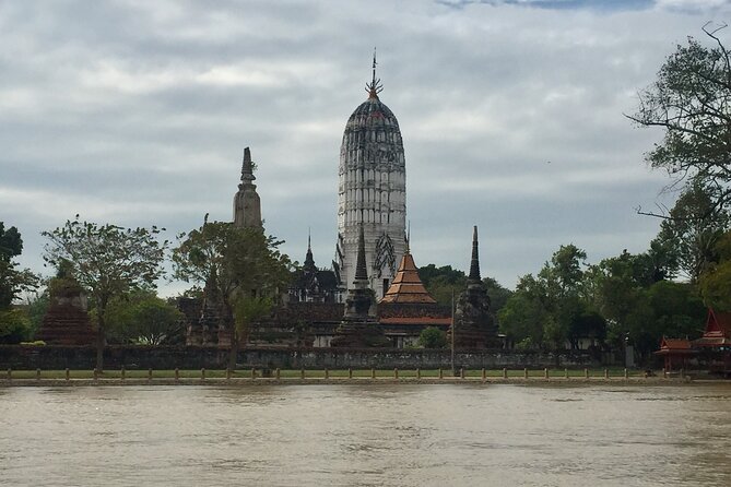 Bangkok Canal Tour by long tail boat, Wat Arun and Wat Pho - Price and value: what $113.39 buys you in Bangkok