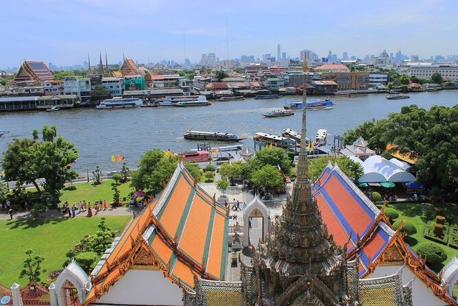 Bangkok Canal Tour by Teak Boat - The Wat Arun Riverbank Stop: Photos and Temple Time