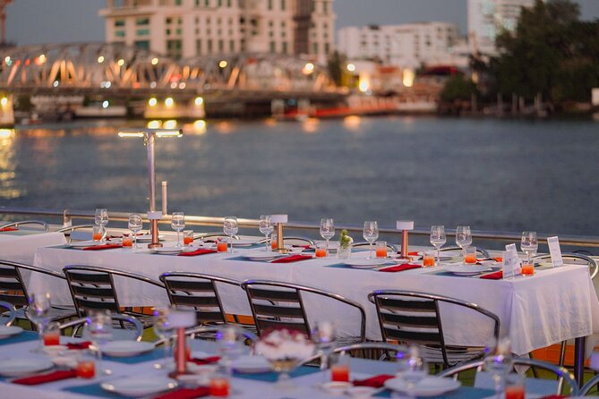 Bangkok Carnival Dinner Cruise with Free-flow Beer and Buffet - Price and value: why $43.74 can make sense here