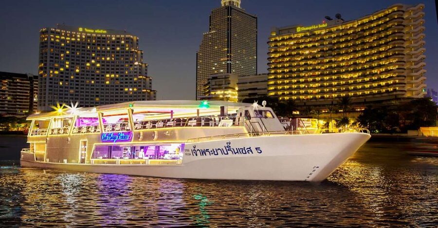 Bangkok: Chao Phraya Princess Dinner Cruise Ticket - Dinner buffet details: Thai and international at Asiatique, Indian buffet at ICONSIAM