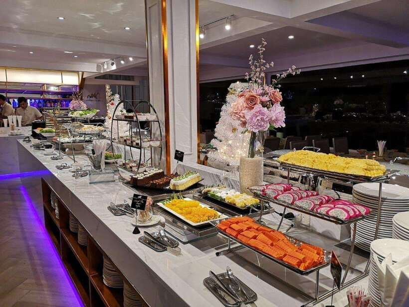 Bangkok: Chao Phraya River Meridian Cruise with Buffet - Sunset Cruise vs Dinner Cruise at 07:45pm: pick your vibe