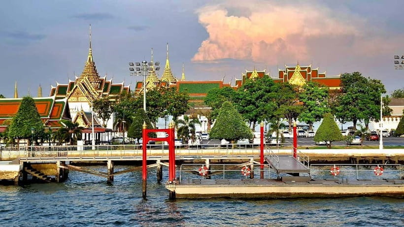 Bangkok : Chaophraya Booze Cruise – Drinks Onboard - Should you book the Chaophraya Booze Cruise?