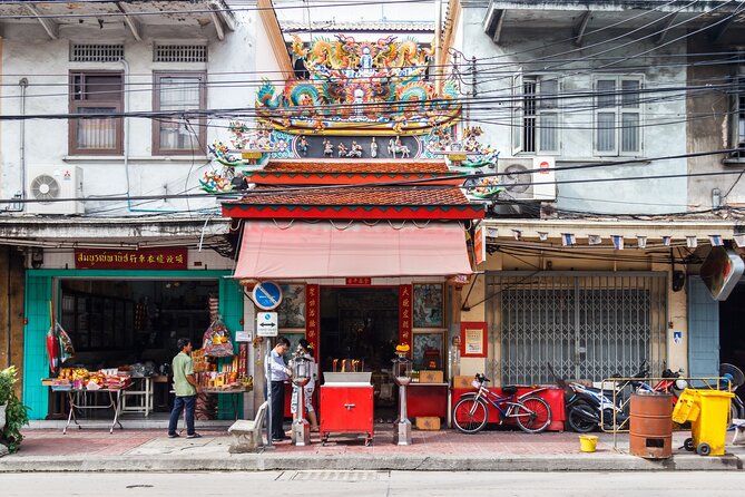 Bangkok Chinatown: Self-Guided Mystery Puzzle Quest - Stop 1: Kan Kee Nam Tao Thong and the puzzle behind Chinese herbal drinks