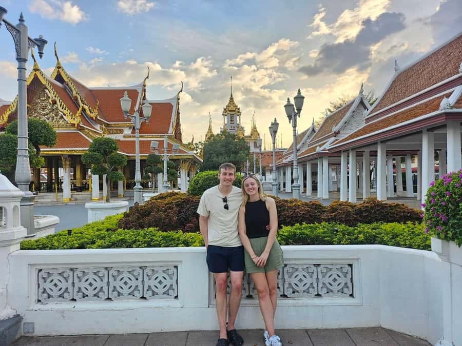 Bangkok: CHOB TUK TUK Ride + Canal Tour + Foods Tasting - Street Food Tasting: How to Eat Like a Local (With an English Guide)