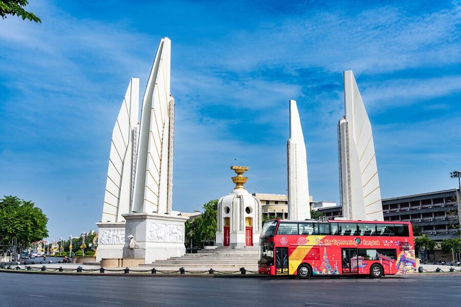 Bangkok: City Sightseeing Hop-On Hop-Off Bus Tour - Voucher and meeting-point reality: mobile and paper both work